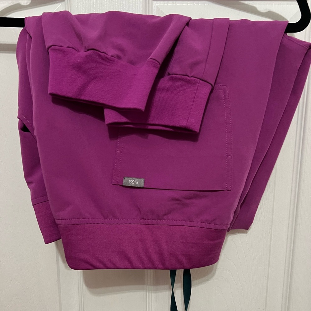 Figs Zamora Joggers XXL Tall EUC bright fuschia